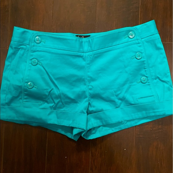 Teal Talula shorts, size 8 - Picture 1 of 2